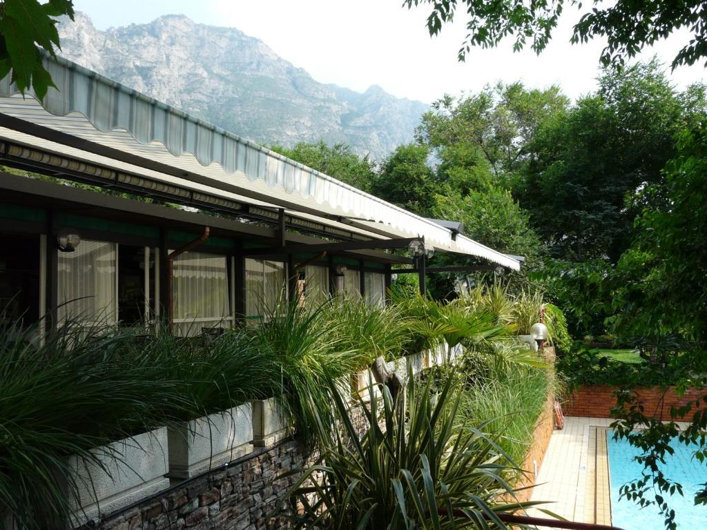 Hotel Lido Limone sul Garda Exterior foto