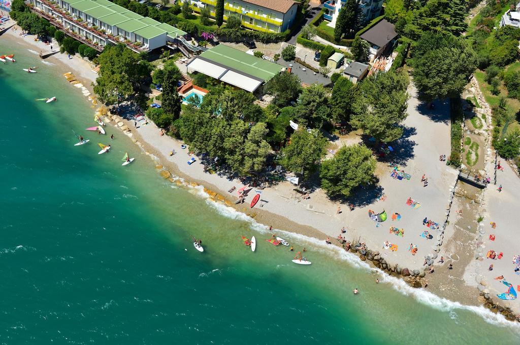 Hotel Lido Limone sul Garda Exterior foto