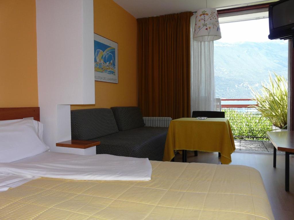 Hotel Lido Limone sul Garda Exterior foto